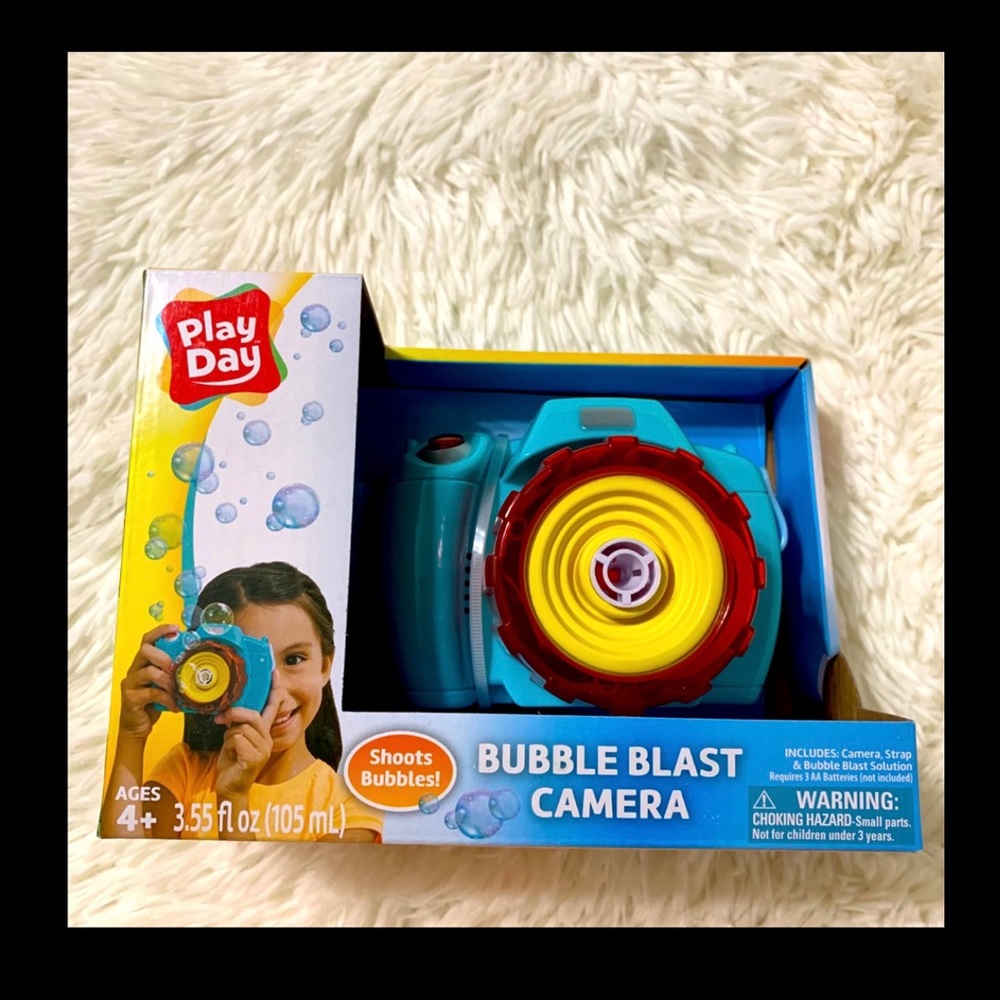 NWT Play Day Bubble Blast Camera